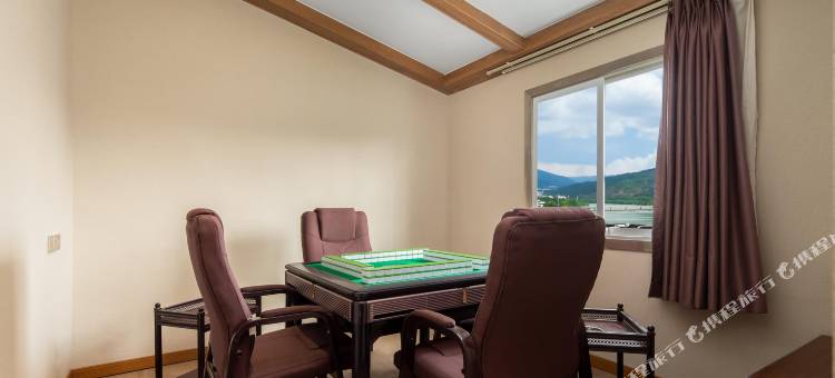 世纪花园假日酒店(广元高铁站东坝市政府店)图片