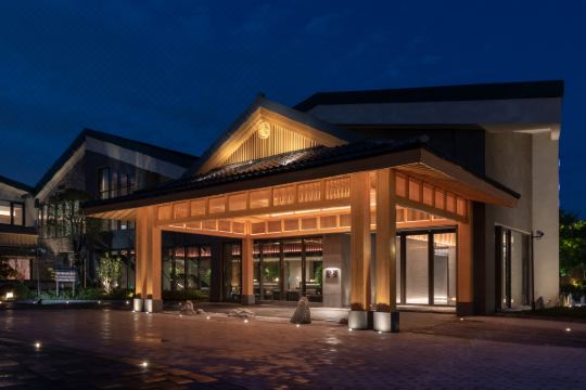 上海百万石温泉酒店