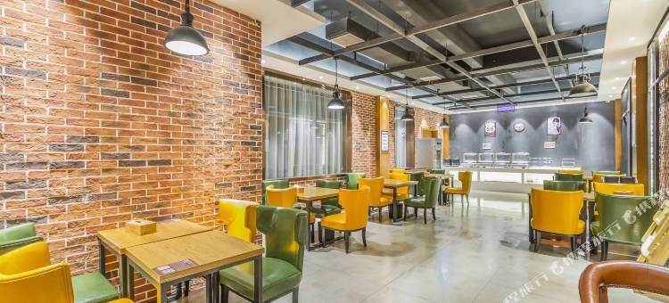 喆啡酒店(洛阳龙门高铁站店)图片