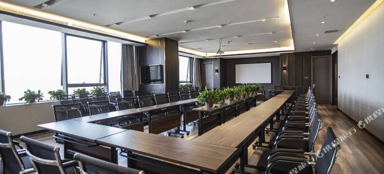 如家精选酒店(抚顺北站顺城万达广场店)图片