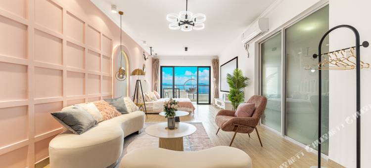 三亚适云间海景设计民宿(椰梦长廊店)图片