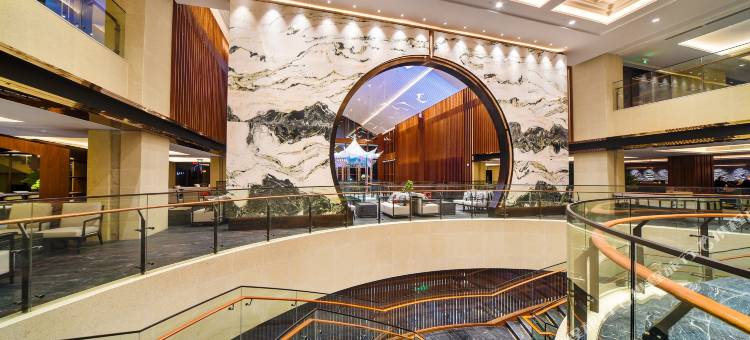 新兴翔顺金水台温泉小镇图片