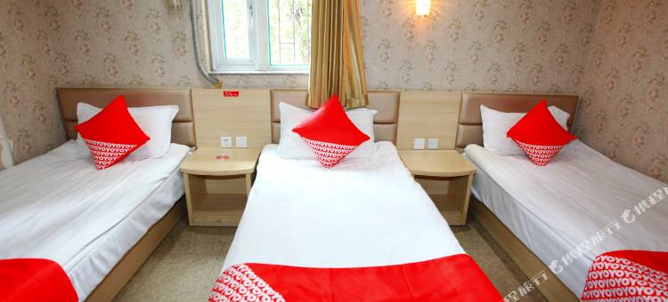 OYO济南逸轩宾馆(解放路华强店)图片