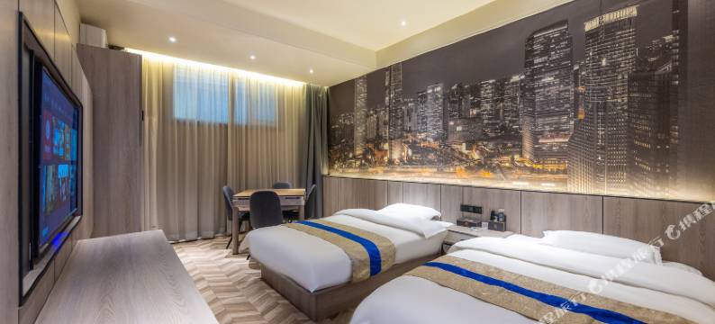 兰州泊漫酒店(万达广场大润发店)图片