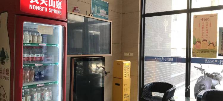 寓米精品公寓(佛山市一人民医院亚艺公园地铁站店)图片