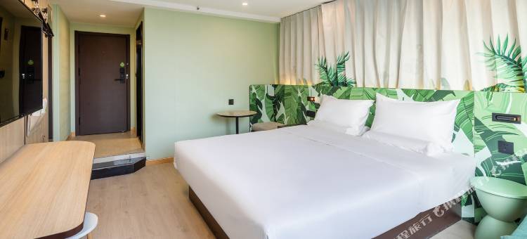 海友酒店(南京江宁金鹰百家湖地铁站店)图片