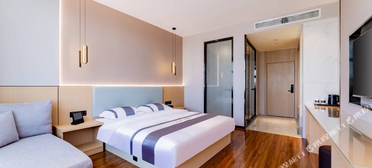 素悦智能精选酒店(大学城机场店)图片