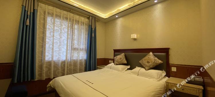 贡嘎山里索客栈(上木居村店)图片