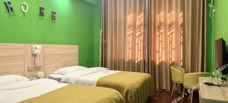 自由报舍民宿图片