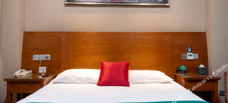 永生璞琚酒店(萍乡火车站绿茵广场店)图片