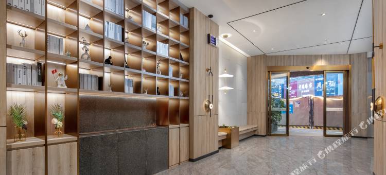 麓元酒店(涟源五马广场汽车站店)图片