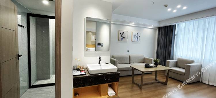 平昌西西里酒店(金平广场购物中心店)图片