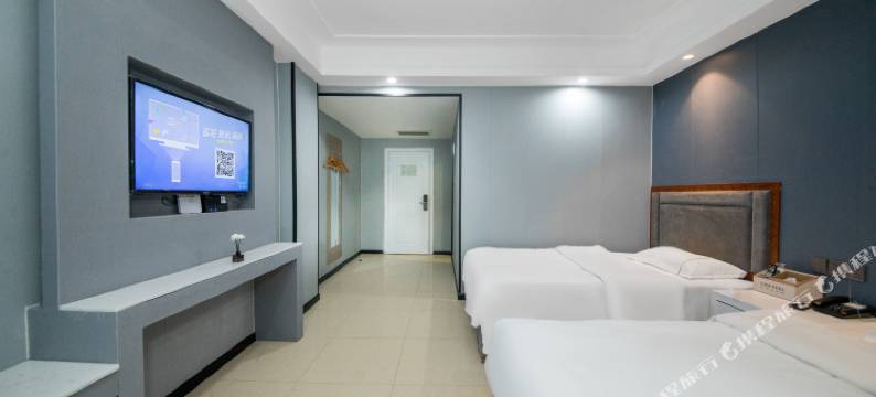 广州俊逸·轻居酒店(钟村店)图片