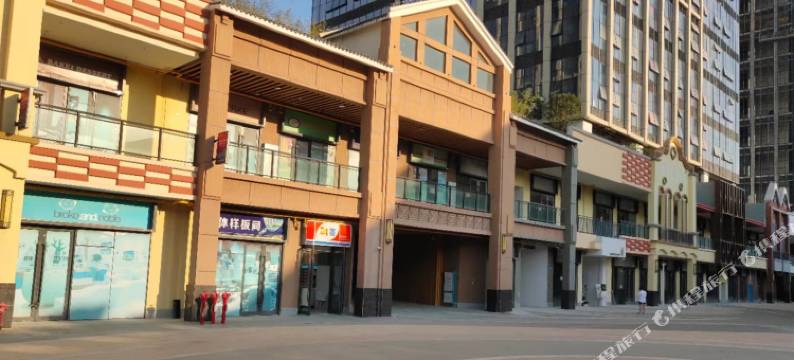 勤寓连锁·万寓(万达茂·方特店)图片