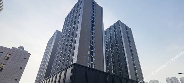 美豪·逸住精选LOFT公寓(沈阳南站体育学院店)图片