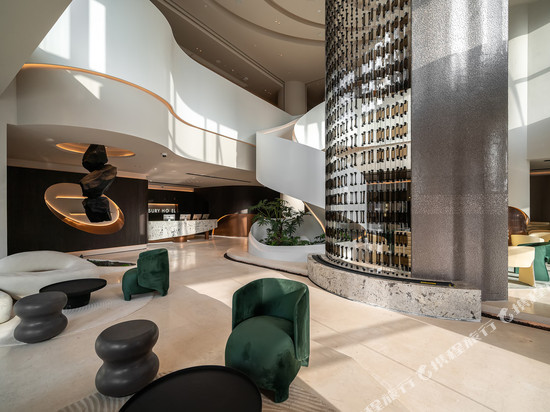 上海外滩滨江珍宝酒店