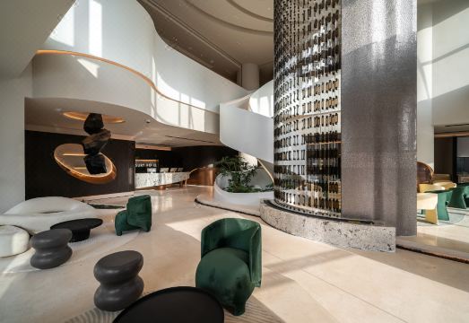 上海外滩滨江珍宝酒店外景图