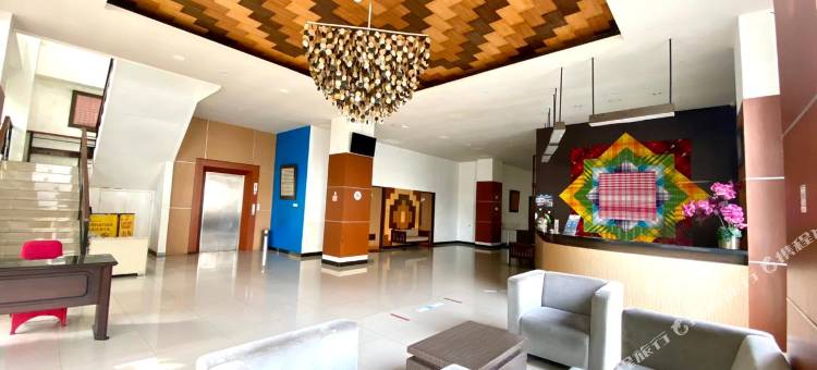 阿尔塔肯卡纳酒店(Hotel Artha Kencana Makassar)图片