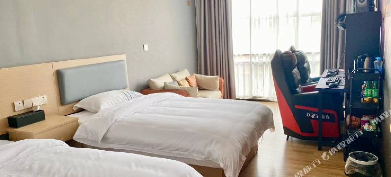 永丰帝王商务宾馆(国光超市店)图片