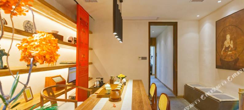 凤凰古城山也江景民宿图片