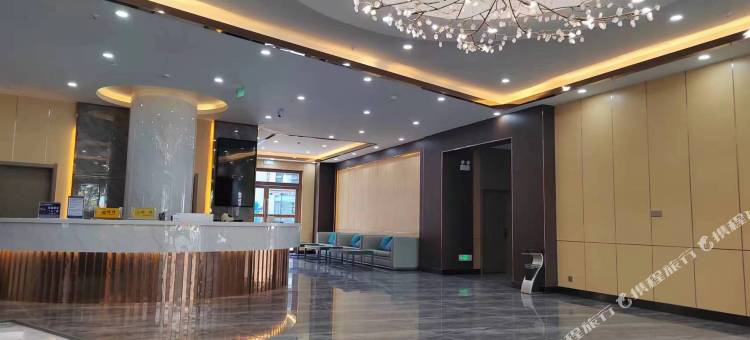 林芝鲁朗必居酒店图片