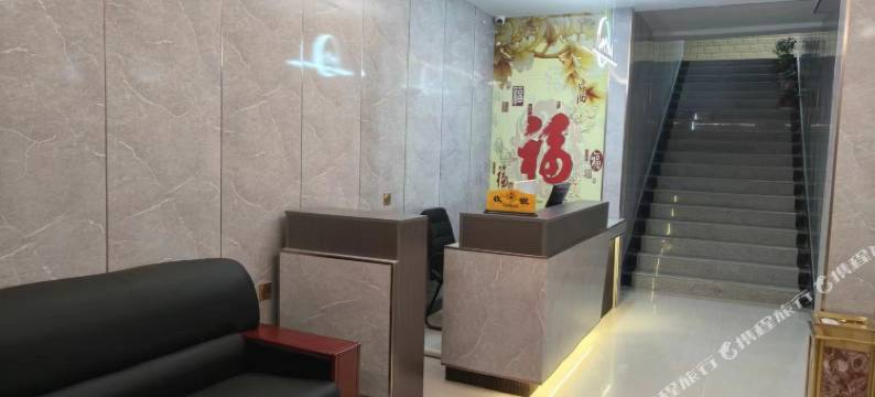 德令哈暖馨民宿(市中心广场体育馆店)图片