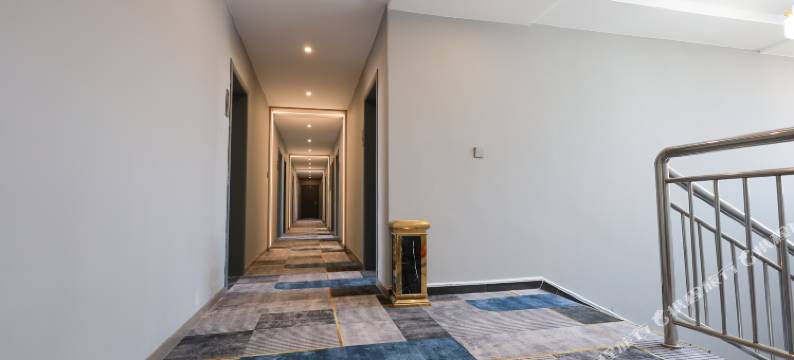 丰宁洋沐村假日酒店图片