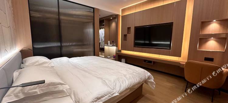 班玛香巴酒店图片