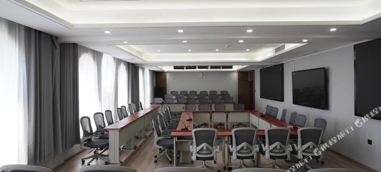 焦作栗井山居图片