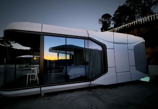 Elephant Specialty Coffee Manor Hotel Overview