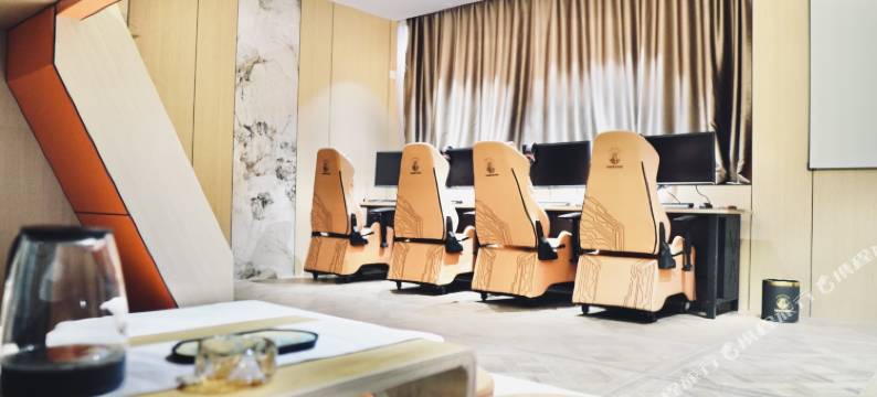 大庆伯爵智慧电竞酒店(东北石油大学店)图片