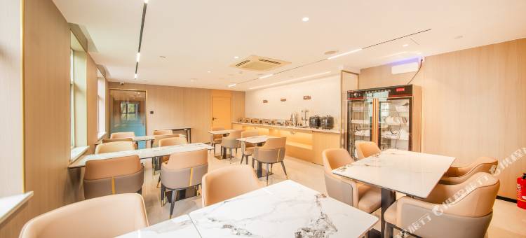 艺龙海雅酒店(彬州东大街店)图片