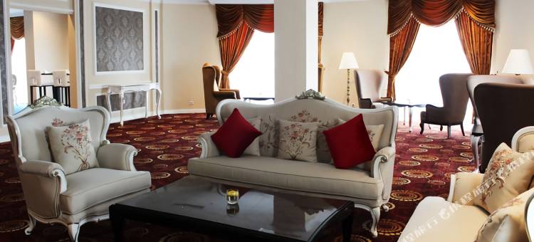 棉兰阿迪穆利亚酒店(Adimulia Hotel Medan)图片