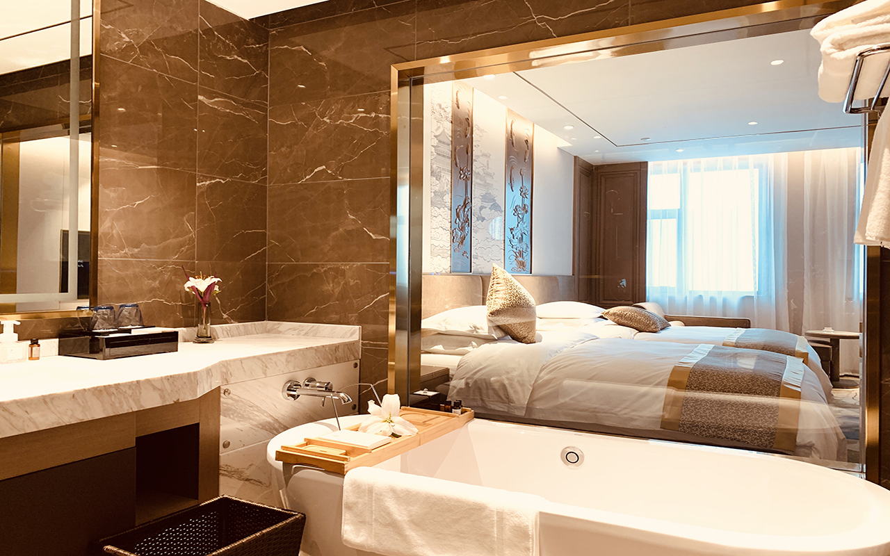 Jinling Grand HotelOver view