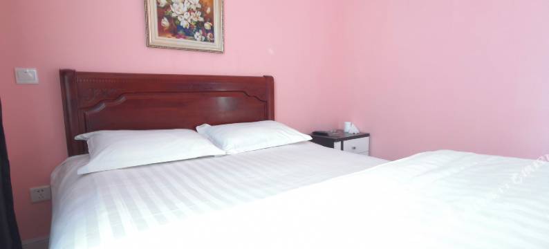 时尚快捷短租公寓(庄河西山湖畔店)图片