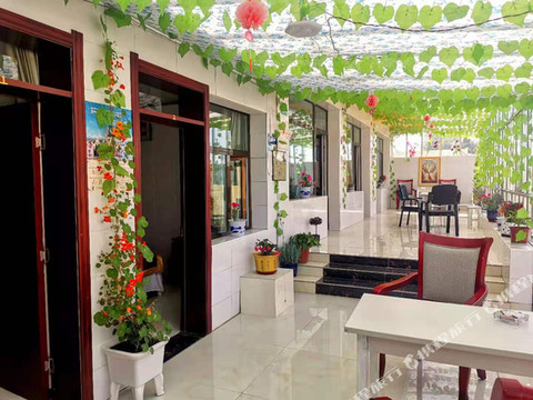 青海湖圣湖情农家驿站