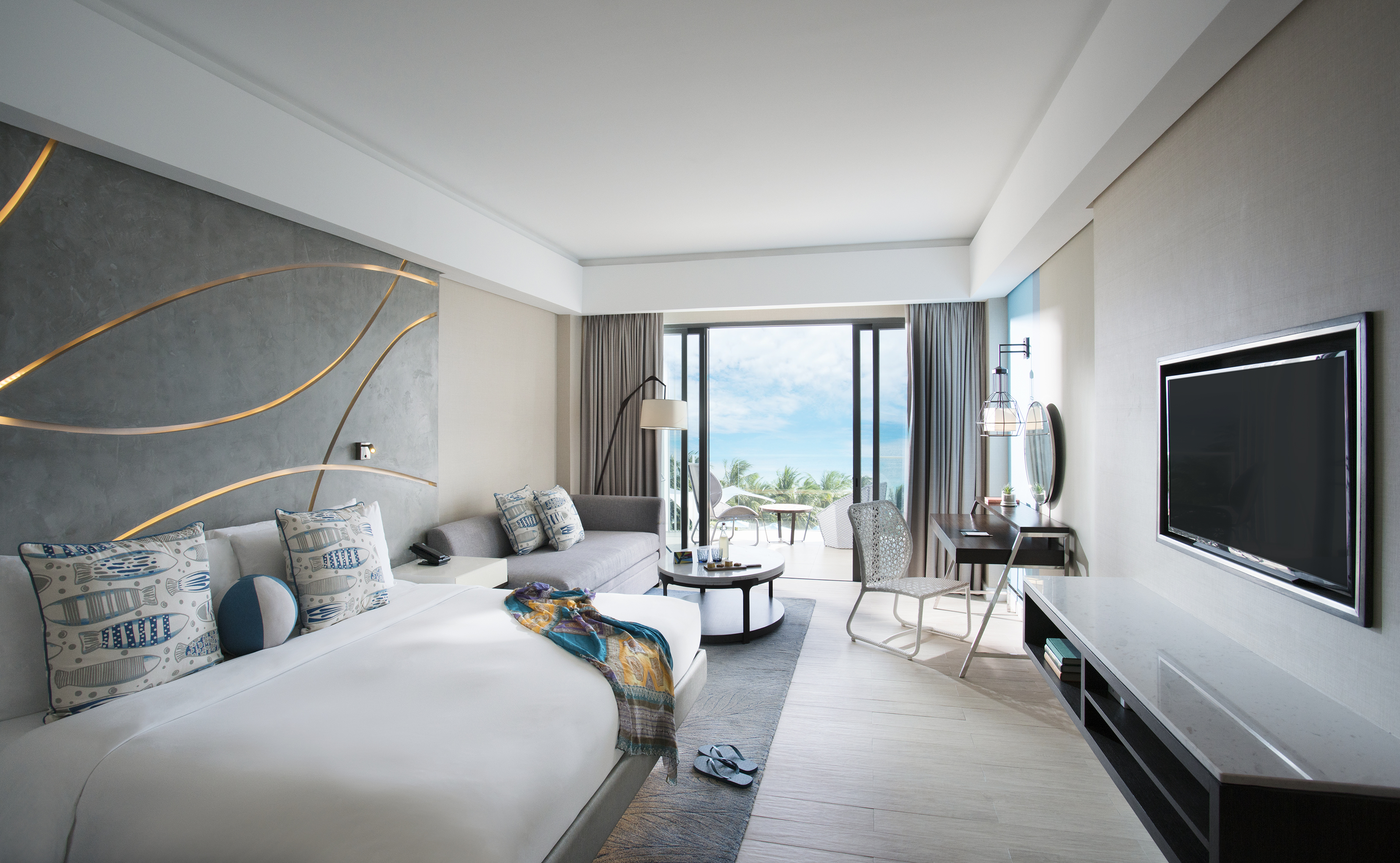 The Lind BoracayOver view