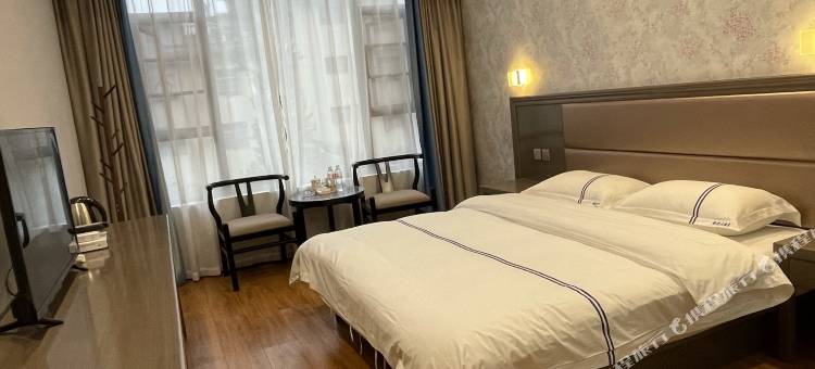 兰坪诚悦酒店图片