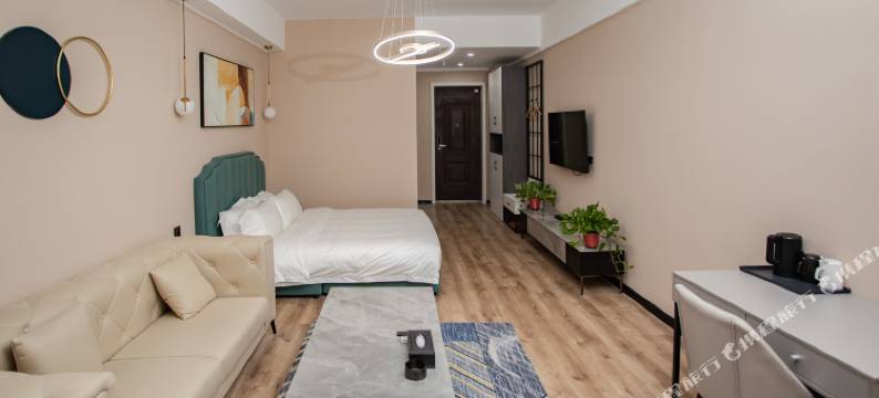 鸥鱼未来酒店(驻马店高铁站店)图片