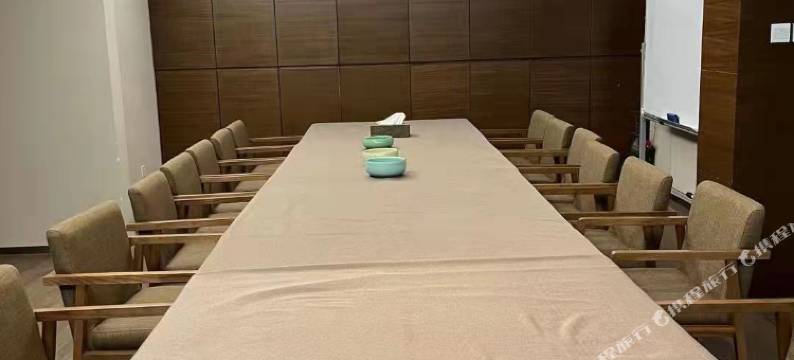 爱丽丝酒店(绵阳火车站店)图片