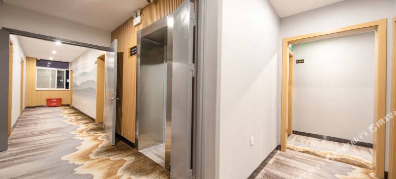 城市蚂蚁连锁酒店(南京五塘广场地铁站店)图片