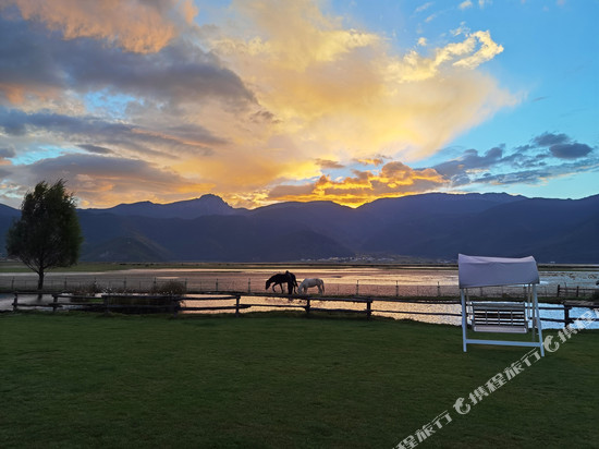 十里雪山天空之境帐篷庄园