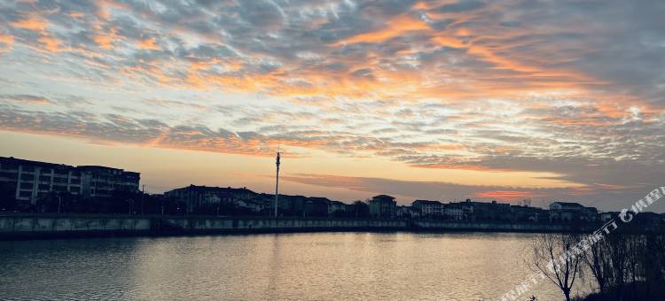 他她主题酒店图片