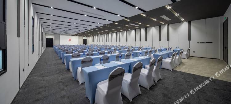 宜必思酒店(昆明南站店)图片