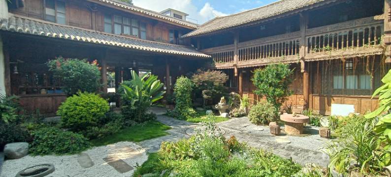 巍山蕙兰苑图片