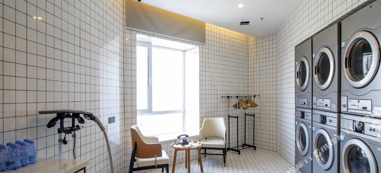 大连西安路地铁站亚朵X酒店图片