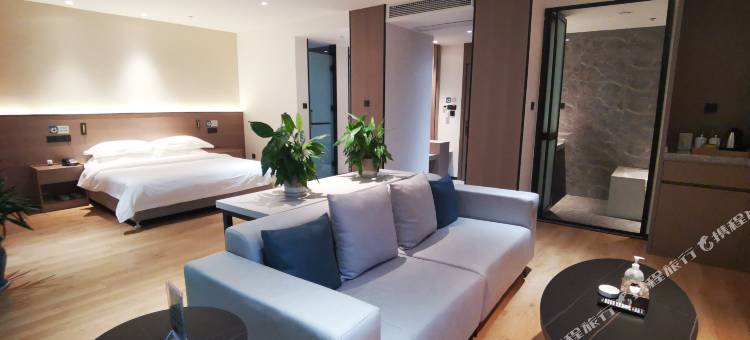 恒北本场人酒店图片