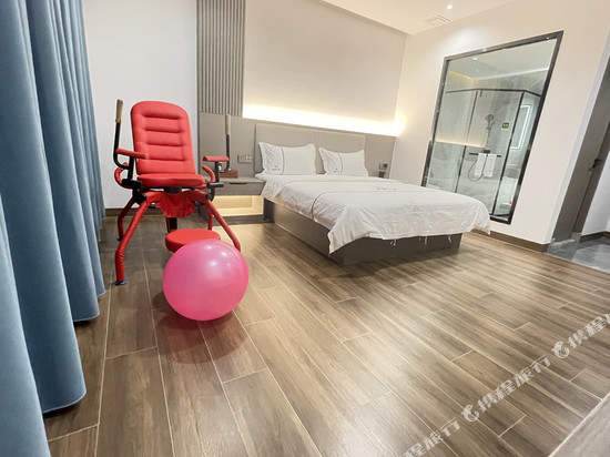 廉江塘蓬新豪公寓