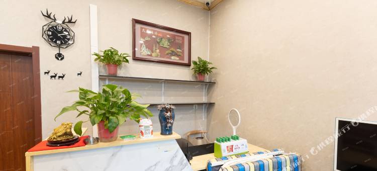 维克特电竞主题公寓图片