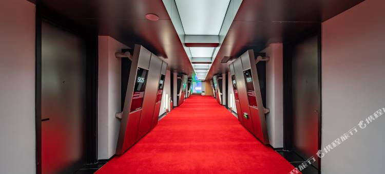 SFEEL设计师酒店(成都太古里春熙路步行街店)图片